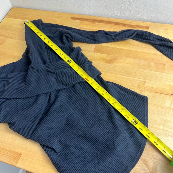 Free People Marley Top Gray Ribbed Twist Off Shoulder Long Sleeve Top Size Large - Picture 10 of 10